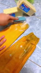 Sabun Batang Ajaib: Penghilang Noda Serbaguna
