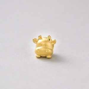 Chow Sang Sang 周生生 Charme Cute & Pets Ox 999 Gold Charm 91989C (Bracelet Not Included)