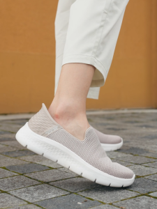 Skechers สเก็ตเชอร์ส รองเท้าผู้หญิง Women GOwalk Flex GOwalk Shoes - 124963-OFWT - Air-Cooled Memory Foam