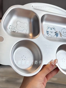 Khay inox hình ô tô có họa tiết khay ăn dặm trẻ em khay inox ăn dặm khay ăn dặm inox ô tô