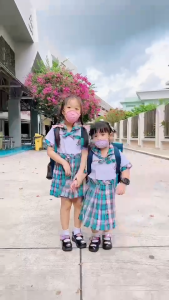 หน้ากากอนามัยเด็ก 6D Mazk_optimazk 1กล่อง 50 ชิ้น สำหรับอายุ7-9 ปี