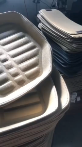 ✨2024มาใหม่.รับประกันสินค้า✨ถาดรถยนต์หนัง Pu เกรดหนา น้ำหนักเบา กันน้ำ ยกทำความสะอาดง่าย เหมาะกับรถเก๋ง รถ กระบะ