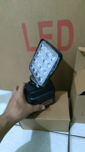 Lampu LED Portable Lamp Baterai 48VF LED lampu cordless Antarmuka baterai Makita Cordless Lampu Sorot Kerja LED Baterai Work Lamp Senter USB Portable Lamp Baterai 48V