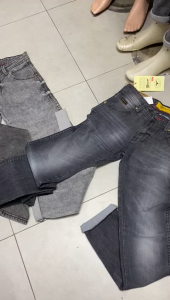 MC WISCER Celana Panjang Pria Jeans Terbaru Model Skinny Bahan Denim Jeans Warna Tidak Luntur Distro