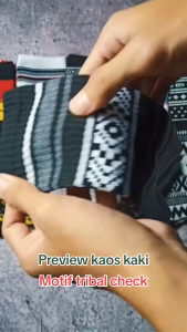 Kaos Kaki Oldschool Motif Tribal & Skate Panjang Premium