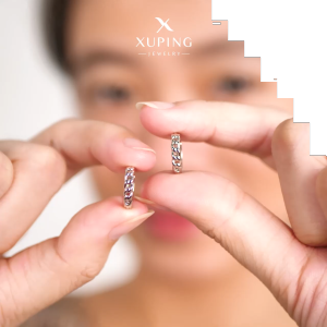 Xuping Anting Klip Kasual Polos Rante Wanita Cantik 0162220139