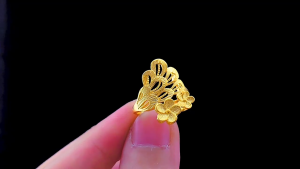 Legit Gold Engagement Rings: 18k Saudi Gold & Gift Ideas for 2024