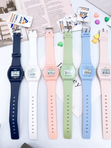 นาฬิกาข้อมืออิเล็กทรอนิกส์ อเนกประสงค์ เรืองแสง สไตล์สปอร์ต สําหรับเด็กนักเรียน และผู้หญิง