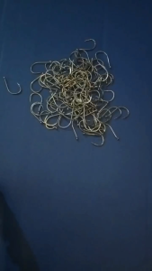 Hộp 50 Lưỡi Câu Cá cacbon Trắng ( Mã CB )