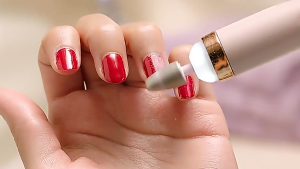 ชุดเล็บ เครื่องเจียเล็บไฟฟ้าชุด ชุดทำเล็บเอง พกพา เครื่องแต่งเล็บไฟฟ้า ปรับความเร็วได้สำหรับทำเล็บ USB ขัดและขจัดผิวที่ตายแล้ว