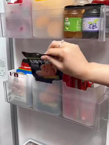 [HCM] Hộp đựng thực phẩm để cánh cửa tủ lạnh tiện dụng-TyHome