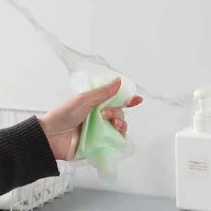 Plastik Traveling Pouch Matte Storage Organizer Bag Tas travel / U-Living Travel Botol Refill Tempat