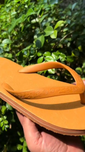 รองเท้าแตะฟองน้ำม้าดาวของแท้100% พื้นยาง แบบหนา กันลื่น  ทนทาน พร้อมส่ง ทุกสี ทุกไซส์