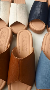 Dép đế bằng nữ da bò thật cao cấp VI VI đế cao 5 phân êm nhẹ. Phom nhỏ chị em tăng lên 1 size ạ