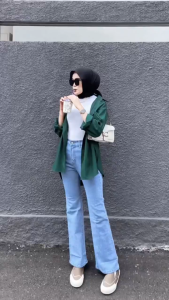 Celana Jeans Highwaist Wanita: Gaya Modern & Berkualitas Tinggi