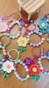 พวงกุญแจดอกไม้เรซิ่นสร้างสรรค์สร้อยข้อมือลูกปัดหลากสีของขวัญตกแต่งของขวัญเล็กๆ403