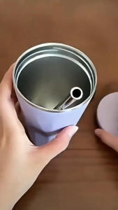 AKIRO HOME 304 Stainless Steel Insulated Bottle School Office Travel Hot Cold Insulated Tumbler With Straw Thermos Cup Botol Air 保溫杯