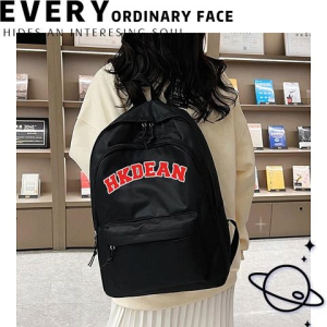 SQShop มาแรง กระเป๋าเป้ สำหรับนักเรียน ใส่ของได้หลากหลาย มีซิปสำหรับเปิดปิด สีสวย พิมพ์ลายตัวอักษรภาษาอังกฤษ ชอบสีไหนจิ้มเลยน้าาา