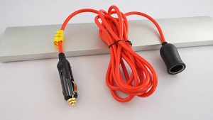Dây nguồn nối dài tẩu sạc ô tô dài 3.5mđiện áp đầu vào từ 12-24Vđầu ra 120Wdùng cho bommáy rửa xe