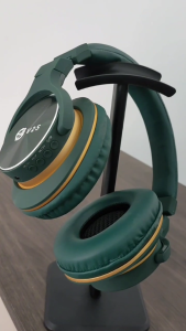 V2S MATE 60 Wireless Stereo Headphone Noise Cancellation With Built-in Mic Supports FM/Aux/SD