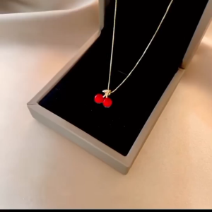 [ COD ] Kalung Perempuan Titanium Liontin Cery Merah Delima