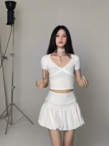 Dream Clothes💟เสื้อยืดทรงซ้อ เสื้อยืดครอป เสื้อยืดคอวีดีไซน์โบว์ เสื้อยืดกระชับสัดส่วนหวานและเซ็กซี่