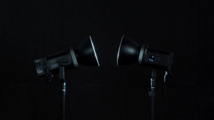 Ulanzi VL200 VL-200Bi 200W V-Mount COB Video Light Wireless APP Control 2700K-6500K Video Light L079CNA1 P015