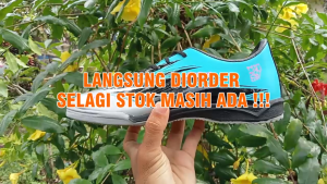 Sepatu Futsal Specs Accelerator Lightspeed IN LS 3