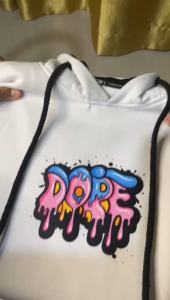 Hoodie Distro Local Brand: Pilihan Hoodie Pria Hitam & Wanita Oversize