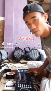 Kontrol Cahaya Panggung dengan DMX Console DJ 192CH SHEHDS