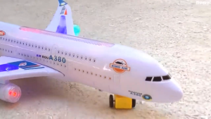 Kids Toys Airbus A380 Airplane Model Aeroplane Flash Electric Toy Lights Sounds Flash Light Airbus