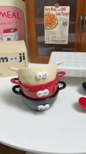 Chén sứ có tay cầm Bauroom tạo hình emoji dễ thương quà tặng đáng yêu ( có sẵn ) ( tự chụp )