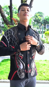 WOUBATIK - Kemeja Batik Sanggit Slimfit Lapis Furing KP 387