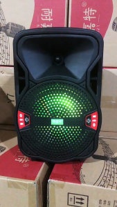 กทม. พร้อมส่ง！ ลำโพงบลูทูธ พลังเสียงกระหึ่ม แบตเตอรี่ 2400mAh ลำโพงเบสหนักๆ แถมฟรี ไมค์ลอย อึดทนทาน