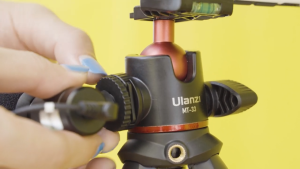 Ulanzi MT-33 Octopus Tripod with Cold Shoe (2395)