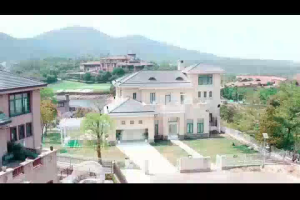 GOOD CCTV BUY 1 TAKE 1 CAM720 E27 CCTV Camera IP Security Cameras Surveillance Wireless WIFI Connect Cellphone V380 Pro 8MP Dual Lens CCTV With Two-Way Audio And Speaker 360 Auto Tracking Outdoor Waterproof 1080P Night Vision