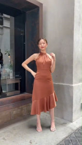 HER Collection Rose Dress ชุดผ้าซาติน ชุดออกงาน เดรสออกงาน ชุดราตรี