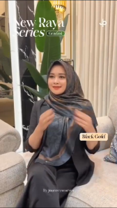 Jilbab Journey Scarves Raya Series Gradasi Warna Terbaru Juli 2024