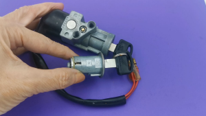 HONDA WAVE 125 W125 MAIN SWITCH KEY SET 100% ORIGINAL HONDA GENUINE PARTS 35010-KPH-900