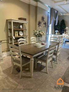 Ashley โต๊ะรับประทานอาหาร ปรับขนาดได้ รุ่น REALYN 198-243 Extension Dining Table