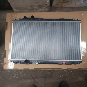 KÉT NƯỚC LÀM MÁT HONDA CIVIC 2006-2012 MÁY 1.8 AT(SỐ TỰ ĐỘNG) HÀNG DENSO