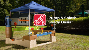 Step2 Pump And Splash Shady Oasis โต๊ะเล่นน้ำ โต๊ะเล่นทรายเด็ก ขนาดใหญ่ แถมชุดอุปกรณ์เสริม 14 ชิ้น