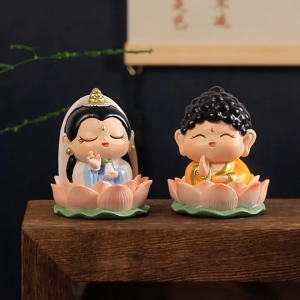 Triple W Buddhist Ornament Patung Buddha Dewi Kwan in Dewa Lucu Pajangan Meja