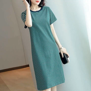 Womens dress Summer mid-length short-sleeved round neck Tshirt dress for women Loose casual plus-size striped dress