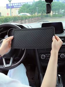 Car Dashboard Anti-Slip Rubber Pad11.6X 5.7 Universal Multifunctional Extra Large Car Dash Mat for PhonesKeychains汽车中控台防滑垫