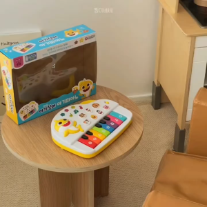 ĐÀN PIANO PINKFONG BABY SHARK CÓ TAY CẦM CHO BÉ