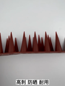 พลาสติก หนามที่กันนก ที่ดีสำหรับแมวนกกรณ์ ไล่นกสํา พลาสติกตัดได้ ผลิตภัณฑ์ถูกตั้งตัวเองอุปกรณ์เข็มพลาสติก