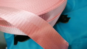 สายกระเป๋าขนาด 3.8 ซม. หรือ 1.5 นิ้ว ***อย่างดี ไม่บาง นะคะ ****จัดโปร *ยาว 3 หลา 50 บาท** ไม่ใช่สายกระเป๋าสำเร็จรูปที่มีตะขอเกี่ยว นะคะ กรุณาอ่าน และ ทำความเข้าใจก่อนสั่งซื้อ ค่ะ