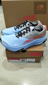 ALTRA MONT BLANC CARBON (Women) รองเท้าวิ่ง เทรล มีแผ่นคาร์บอนเต็มแผ่น พื้นVIBRAM ยึดเกาะดีเยี่ยม