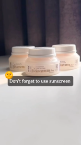 HSK Secret SS Sunscreen SPF 50 PA+++ - Daily Sunscreen / Sunblock Mencerahkan dan Melembapkan dengan Niacinamide Tripeptide & Aloe Vera